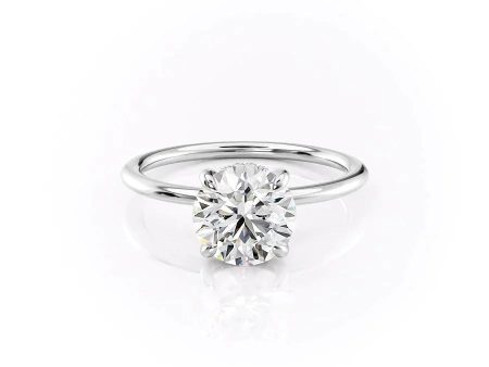 The Kamellie Set With A 2.5 Carat Round Moissanite Hot on Sale